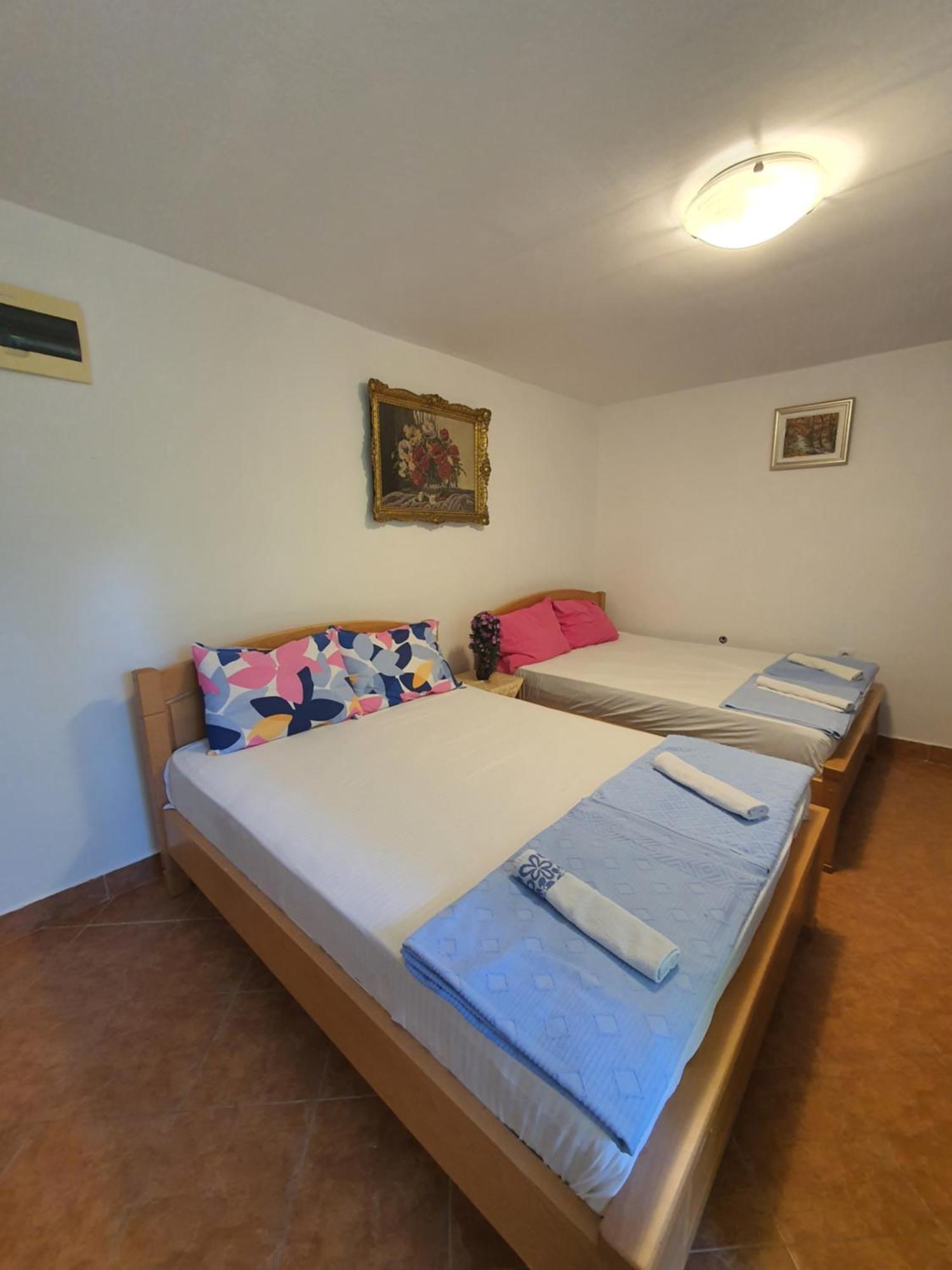 Apartments Petkovic Petrovac Exterior foto